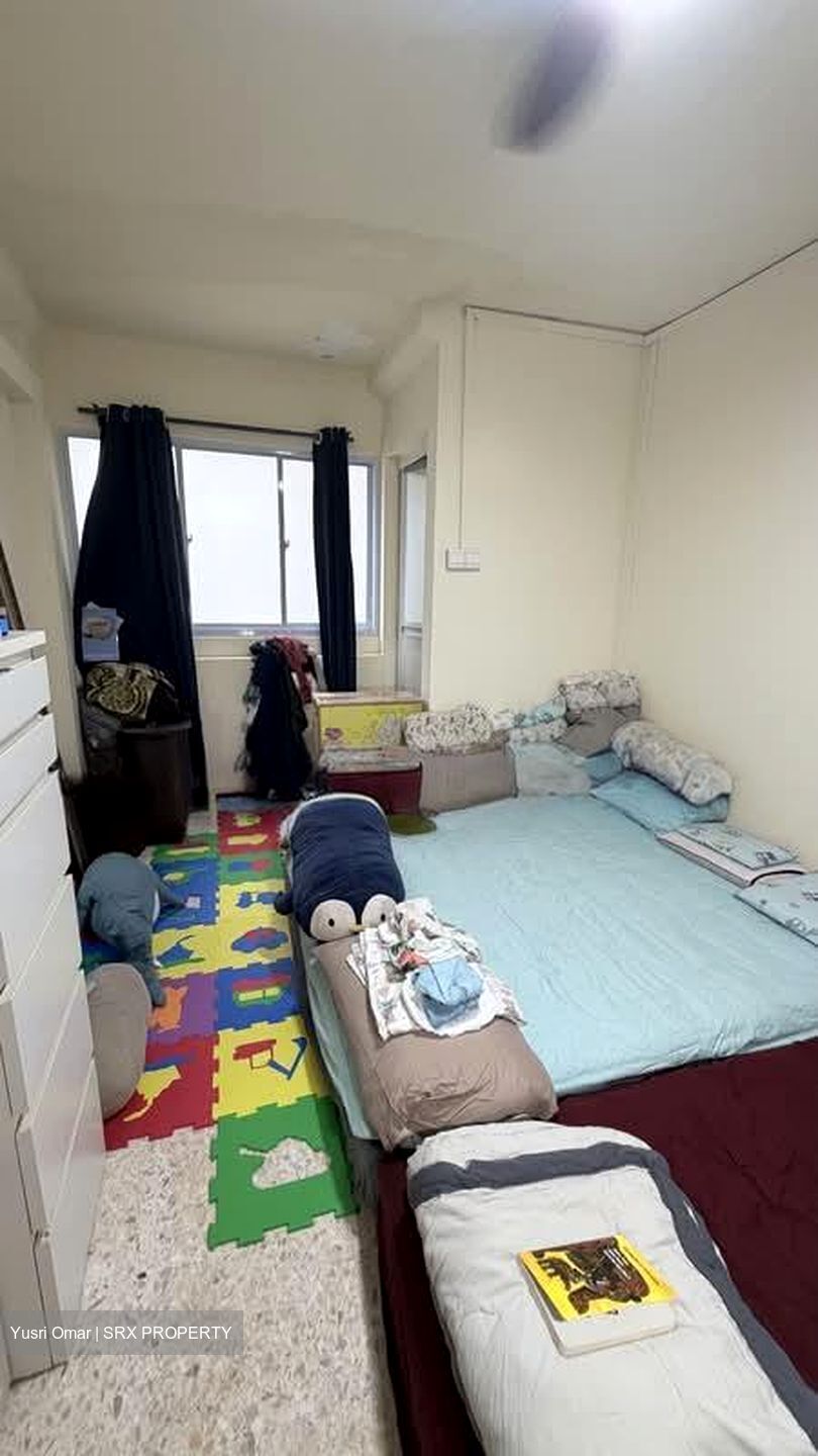 Blk 807 Tampines Polyview (Tampines), HDB 3 Rooms #571614631